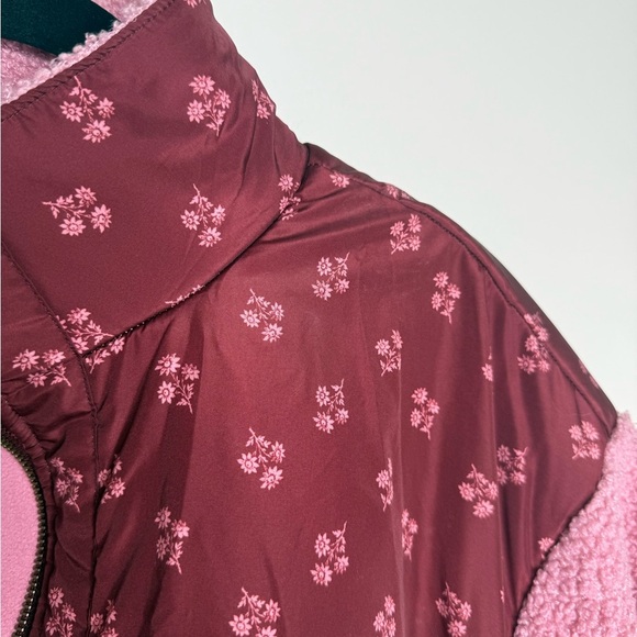 Universal Thread Pink Floral Colorblock Quarter-Zip Sherpa Pullover Jacket - Picture 5 of 10